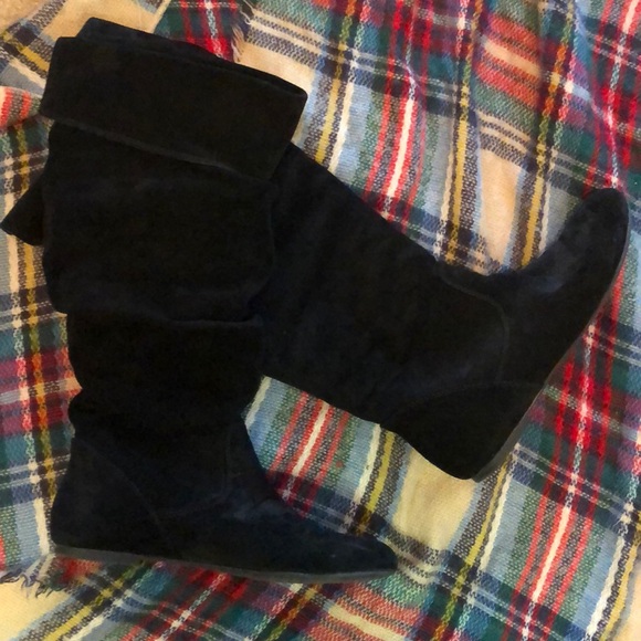 Gianni Bini black suede soft boots - Picture 1 of 8